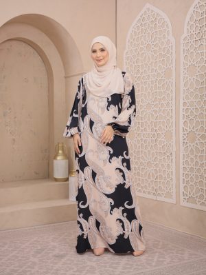 JH: ROYAL BLACK CHAMPAIGN